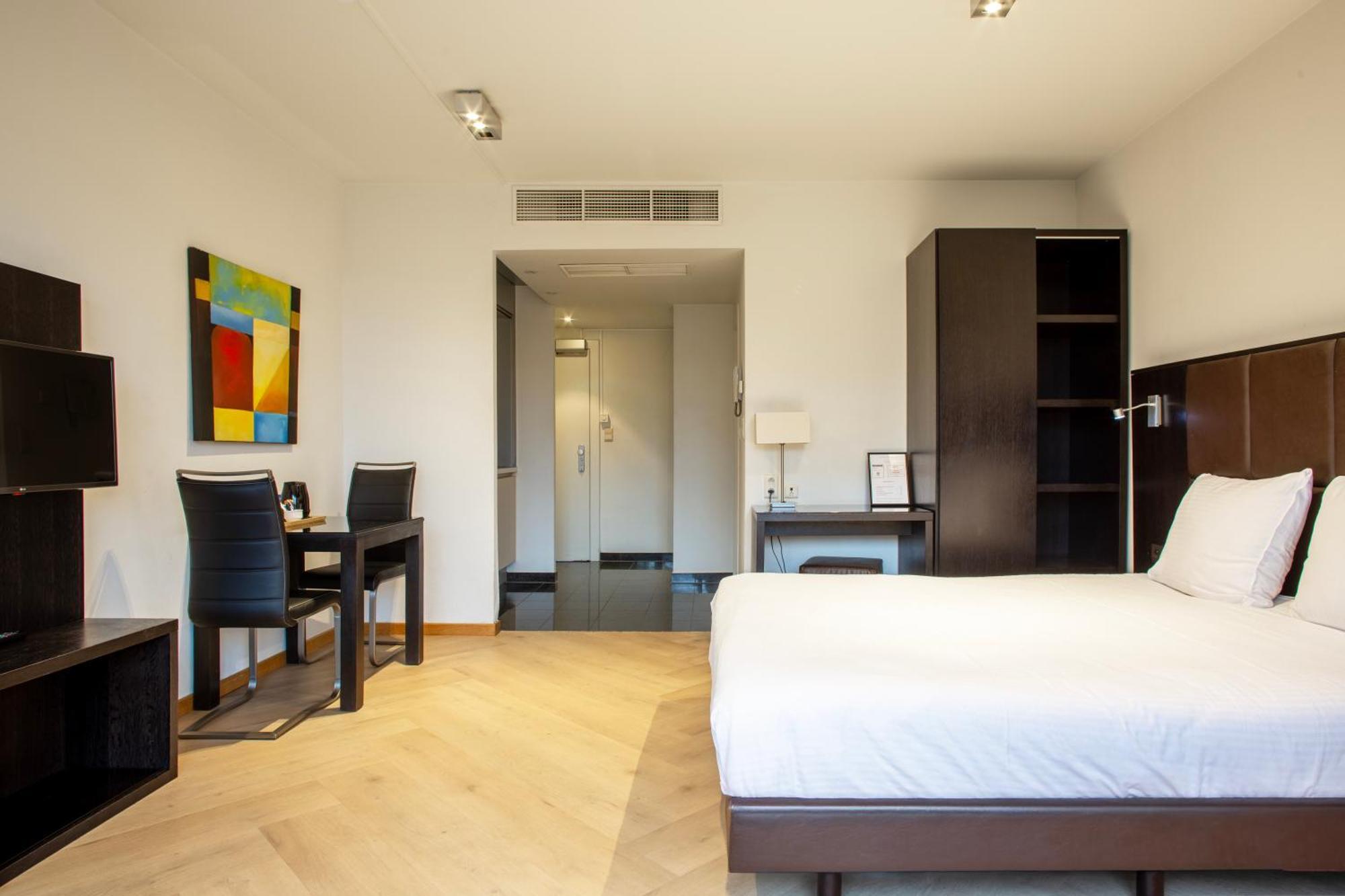 Diamant Suites Brussels Eu Etterbeek Экстерьер фото