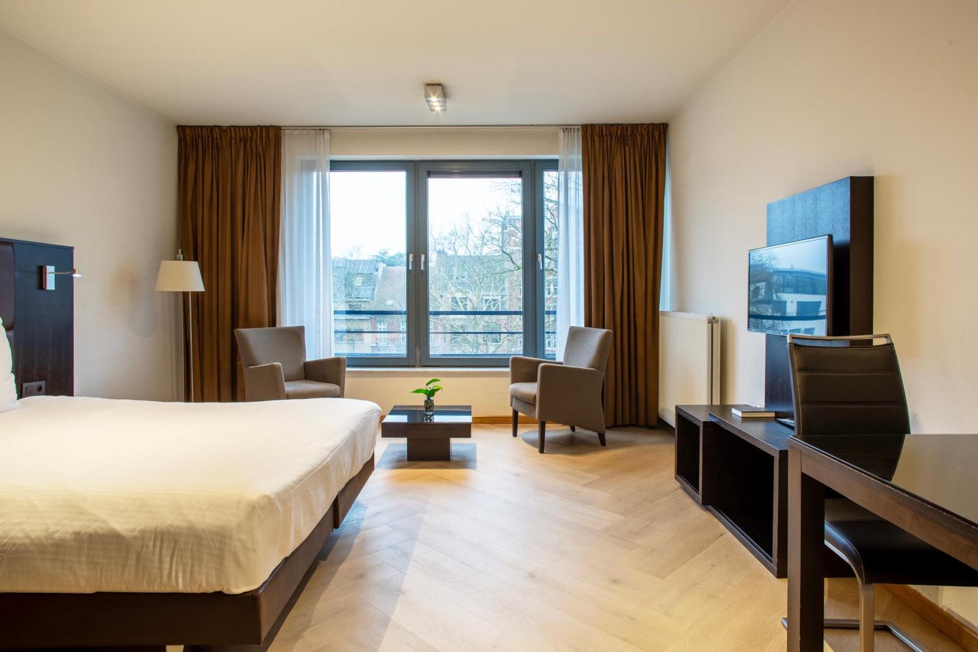 Diamant Suites Brussels Eu Etterbeek Экстерьер фото