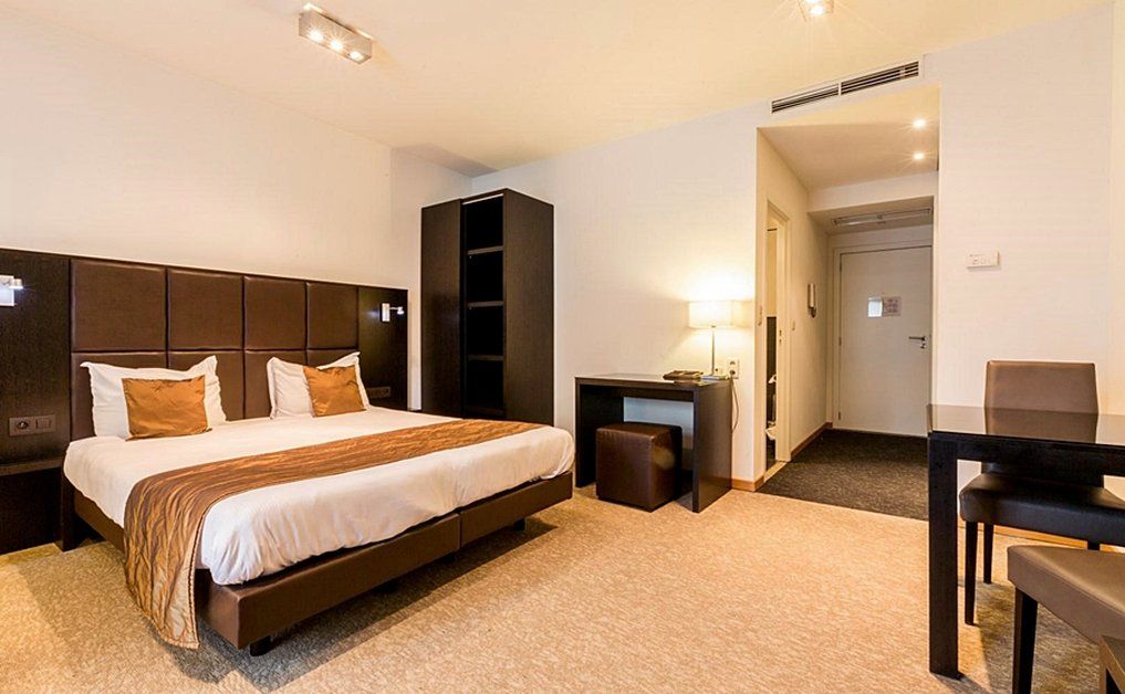 Diamant Suites Brussels Eu Etterbeek Экстерьер фото